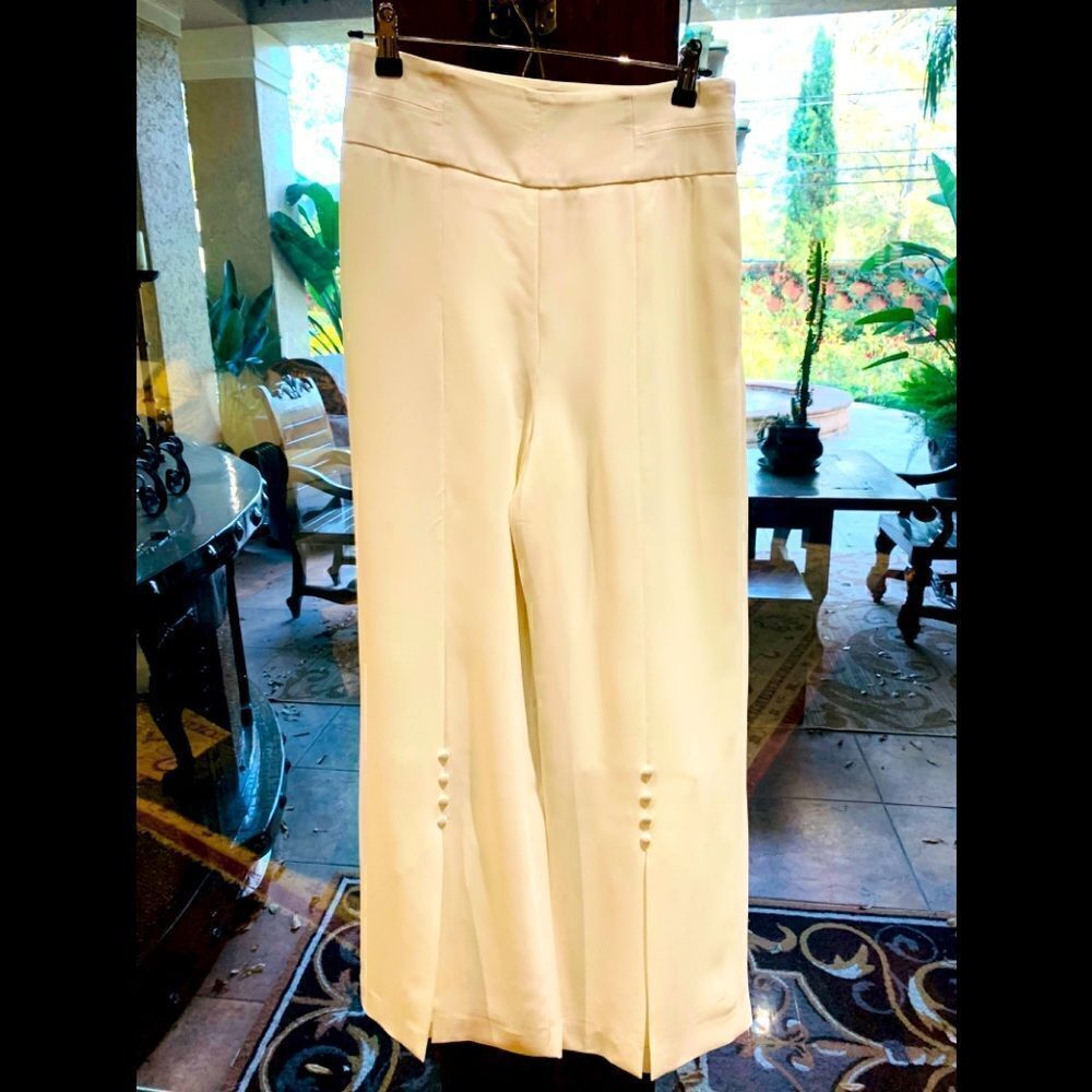Coast Winter white womens trouser size 4